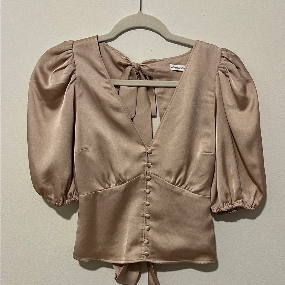 Abercrombie & Fitch Beige Satin Puff Sleeve Blouse